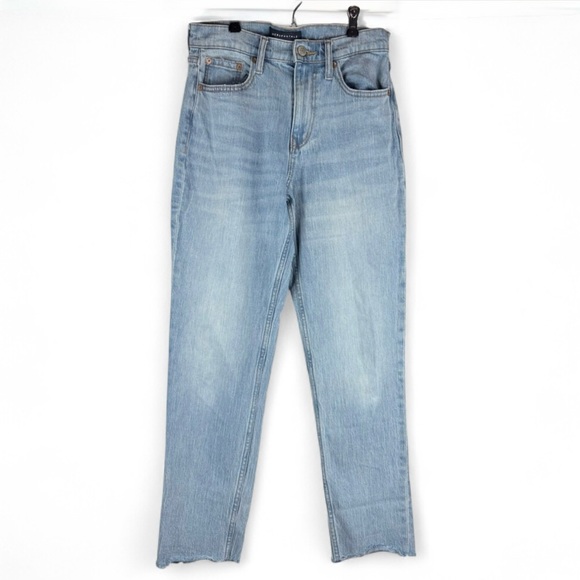 Aeropostale Denim - Aeropostale Women’s Straight Leg White Wash Denim Mom Jeans Raw Edge Hem Sz 6